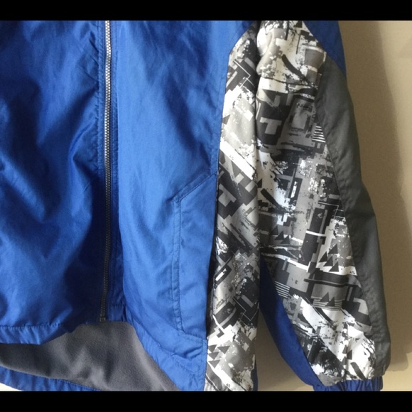 Young man’s spring jacket. - Picture 2 of 5